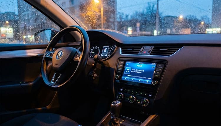 Skoda Octavia A7: глюки мультимедиа и электроники – популярные решения