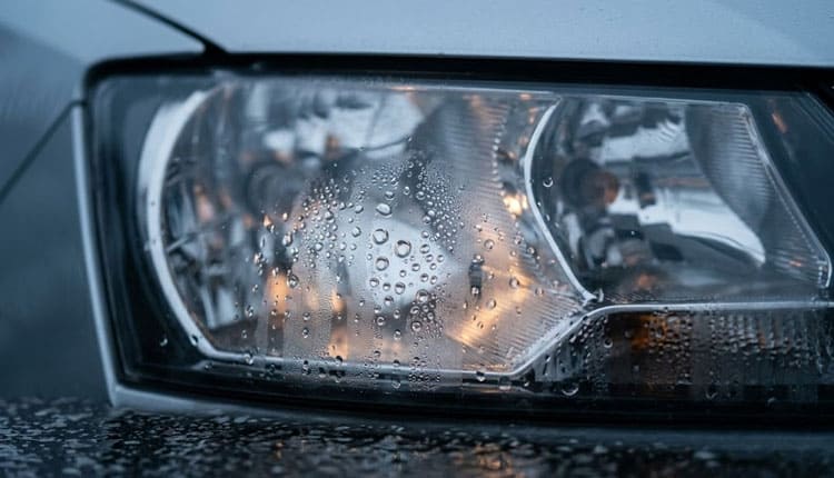 Skoda Rapid: запотевание фар