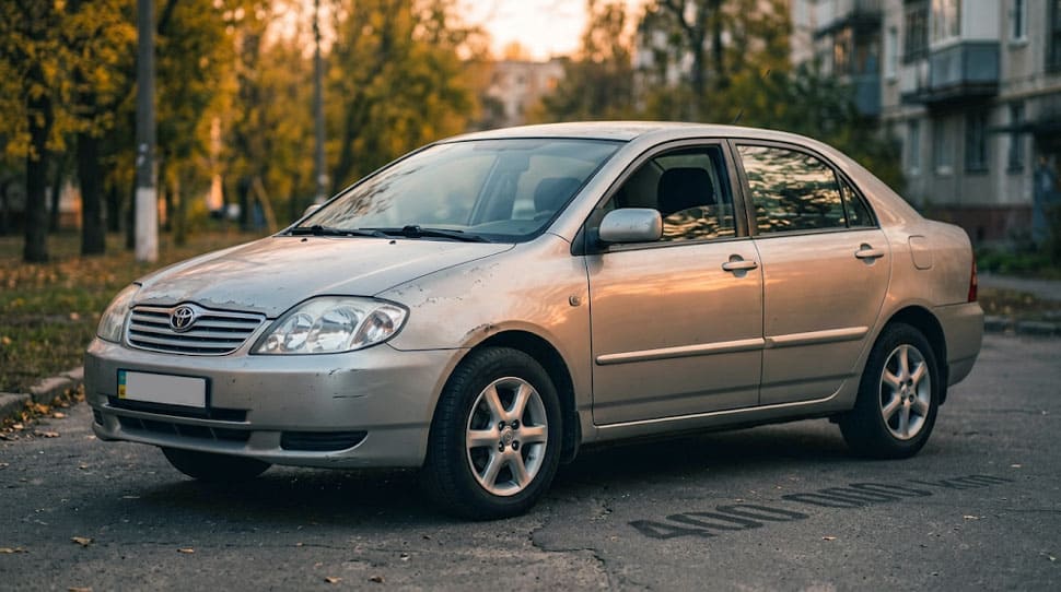 Не стареют душой: какие автомобили украинцы эксплуатируют более 15 лет и почему