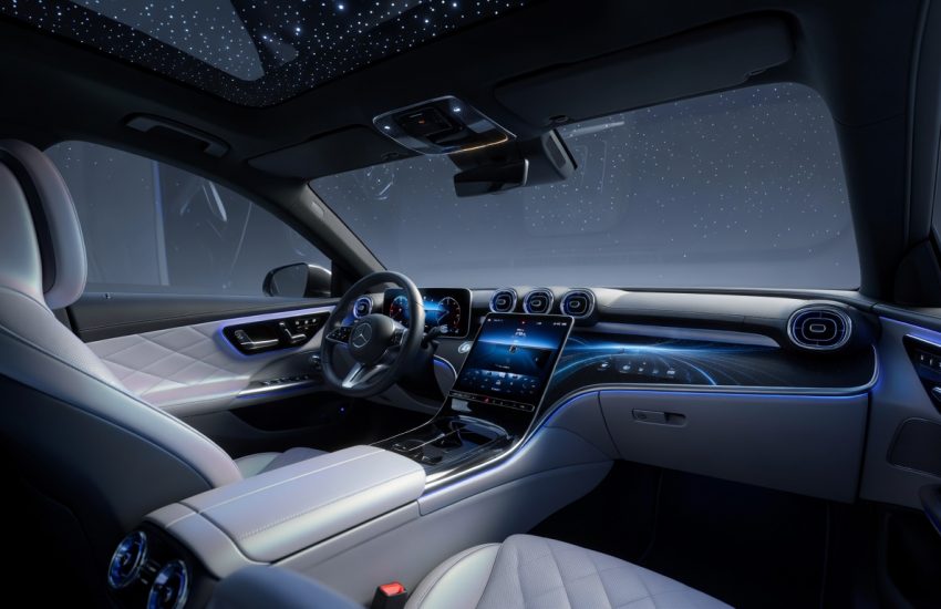 Новый Mercedes C-Class 2026: огромный экран и революция в интерьере до премьеры